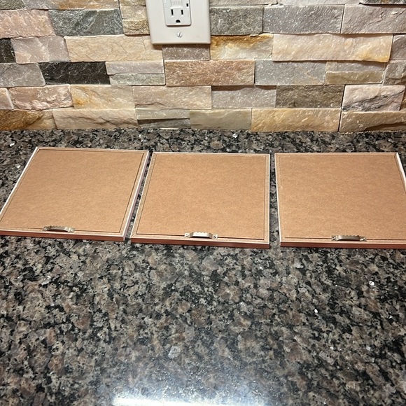 Let’s get cozy set of 3 wall plaques - Picture 5 of 5